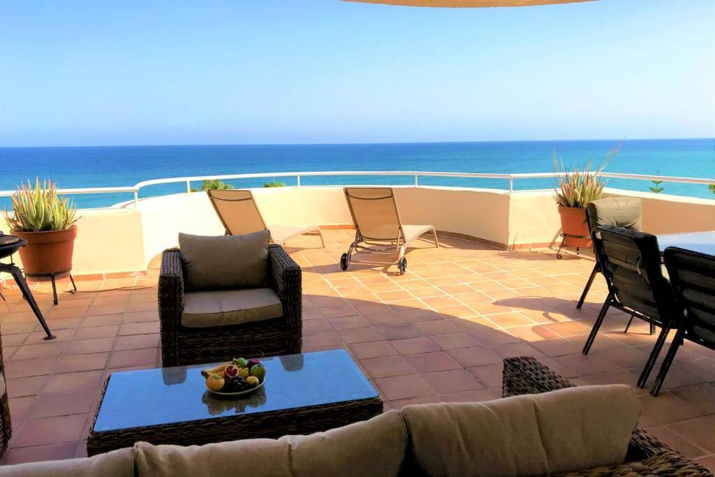 Penthouse Bermuda Beach 2 에스테포나 외부 사진