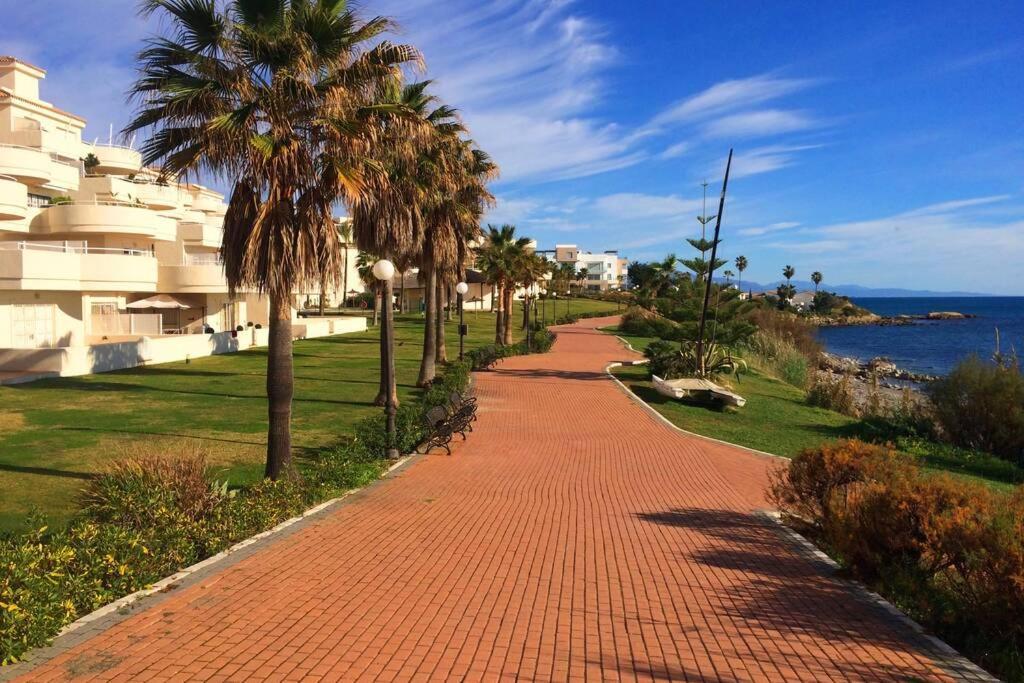 Penthouse Bermuda Beach 2 에스테포나 외부 사진