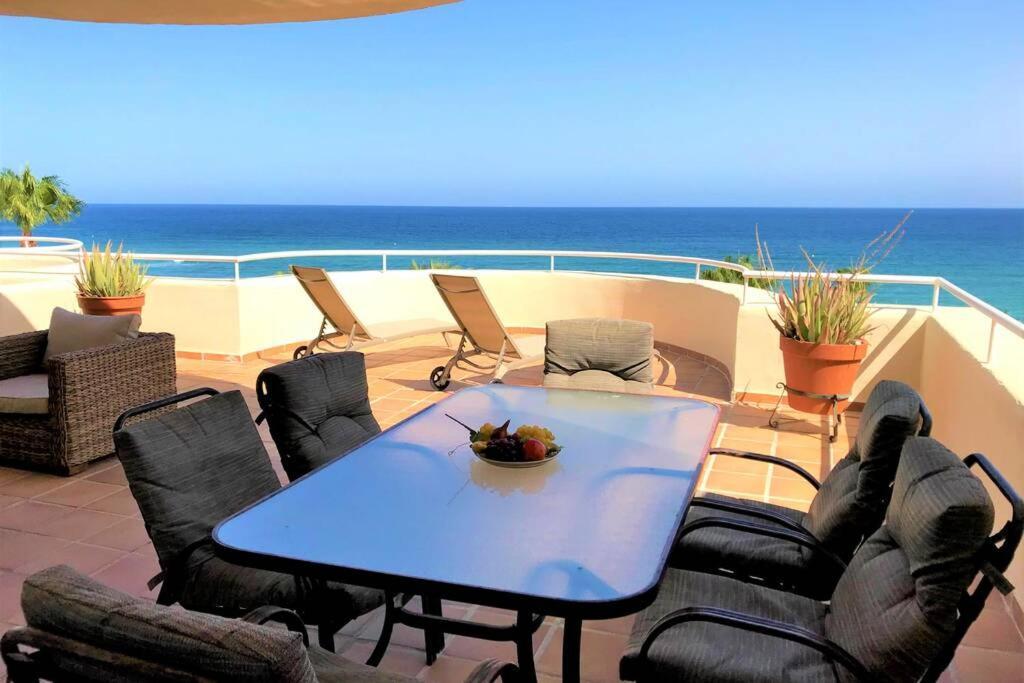Penthouse Bermuda Beach 2 에스테포나 외부 사진